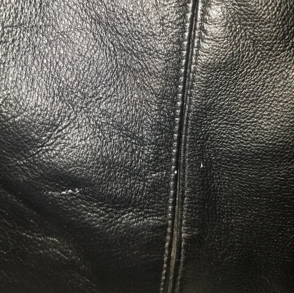 Leather jacket - Picture 3 of 3